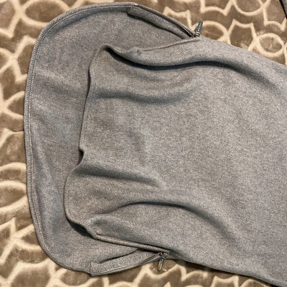 Michael Kors Gray sweater - Picture 9 of 12